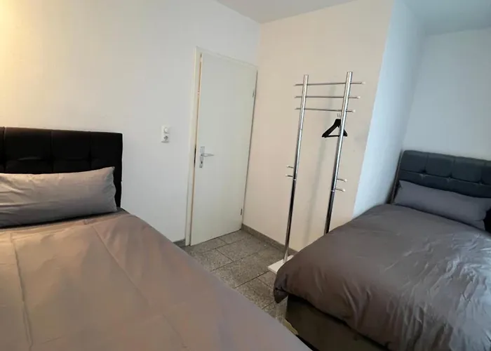 Budget Just For Sleeping - Digital Access Hotel *